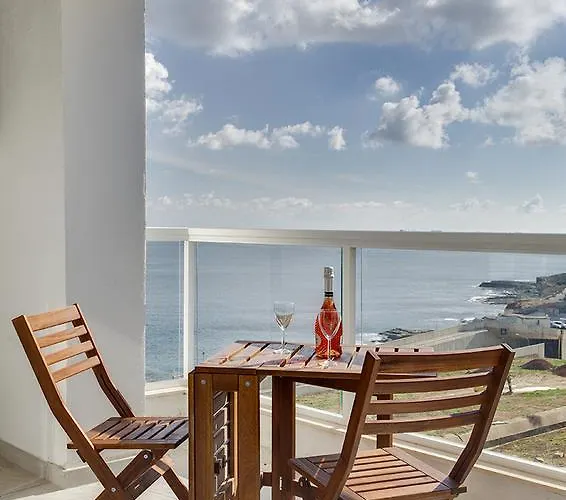 Marvellous Seafront Sliema
